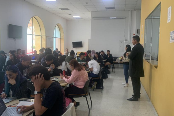 publicación Ruta de talleres " Empleabilidad y Emprendimiento UD" Junto a la Agencia Pública de Empleo